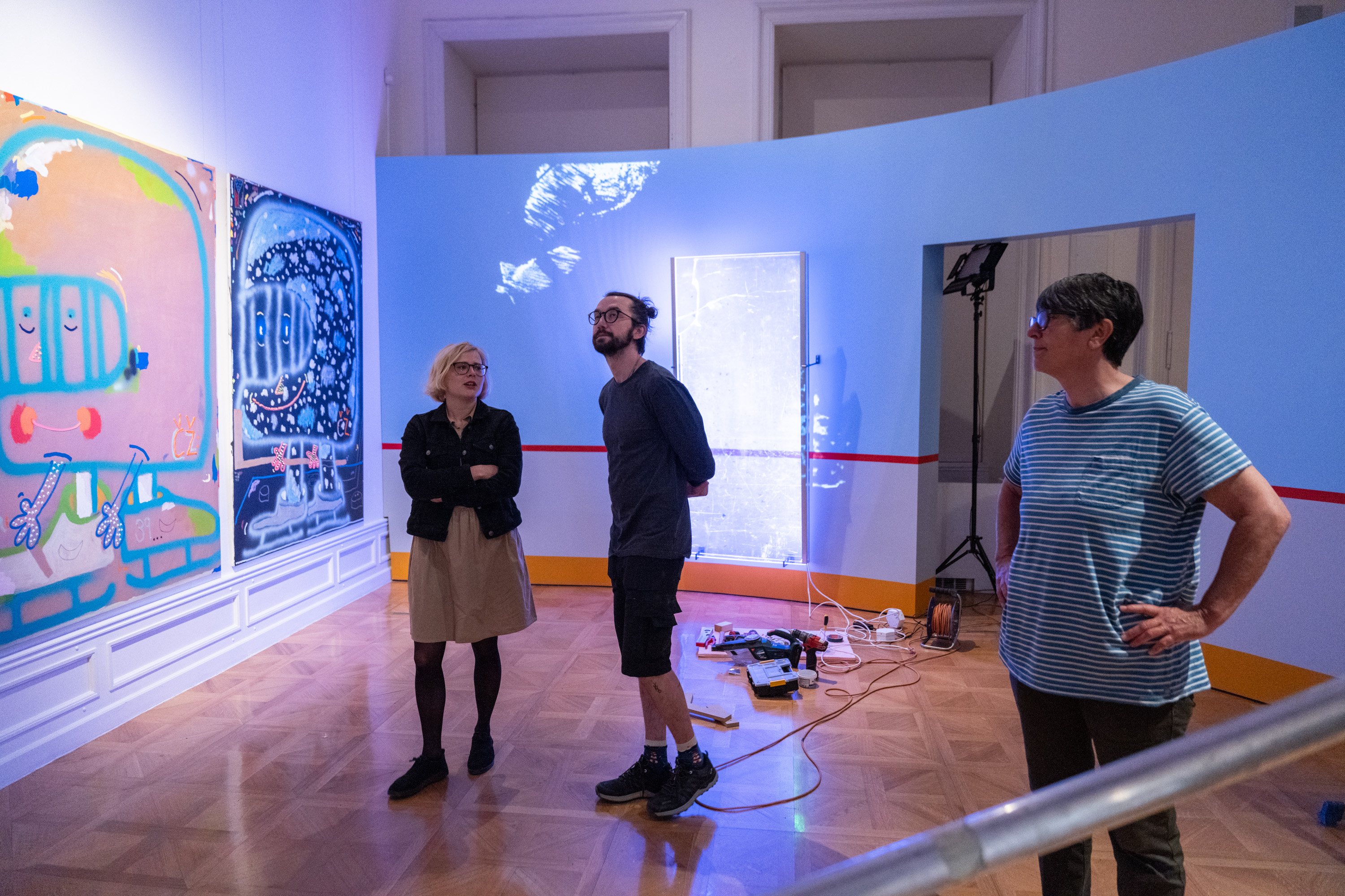 Příprava výstavy Na led! Zdroj: Národní galerie Praha