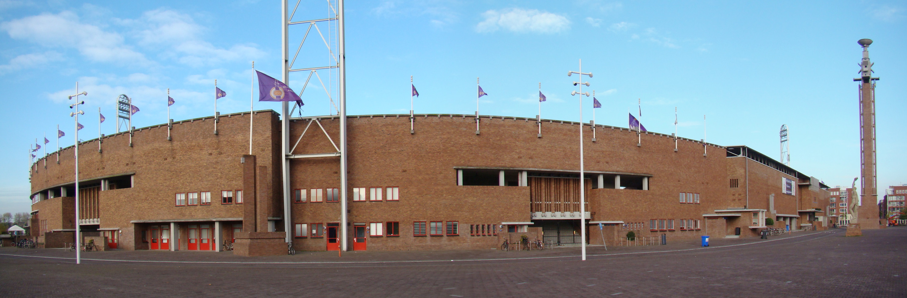 Olympijský stadion v Amsterdamu od Jana Wilse. Zdroj: Wikimedia