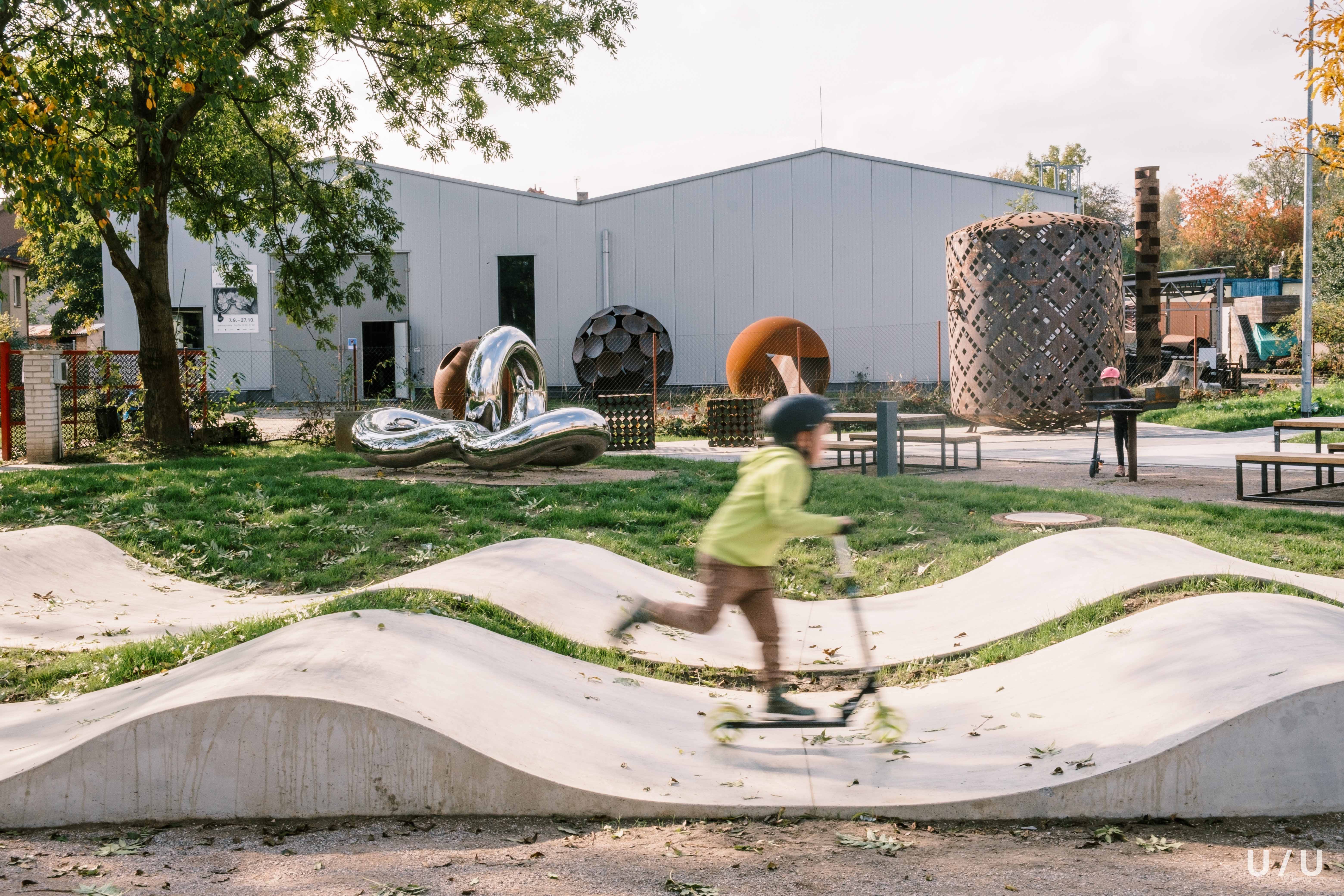 Skatepark v Řeporyjích. Zdroj: U/U Studio